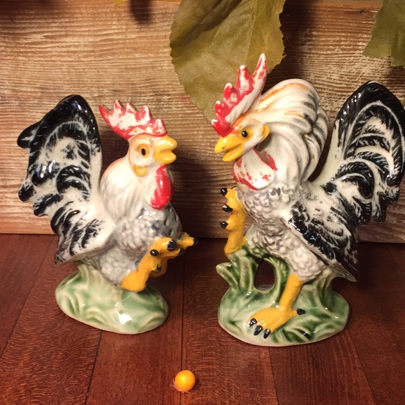 Napco Kitchen Vintage Roosters Salt And Pepper Shaker Poshmark